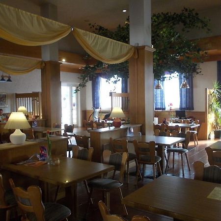 Hotel Im Bahnhof パッサウ エクステリア 写真
