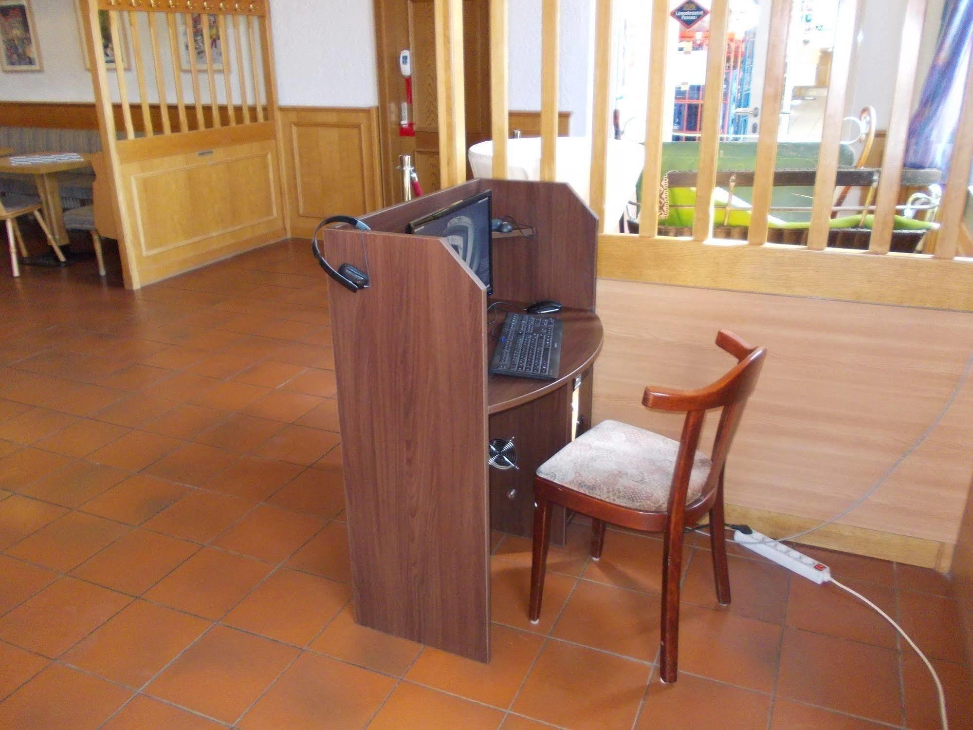 Hotel Im Bahnhof パッサウ エクステリア 写真